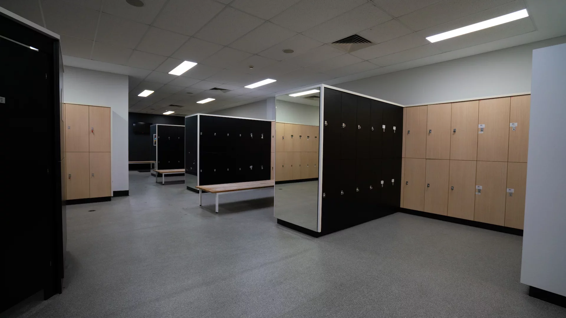 CV Facility 91 jpg webp Fully Equipped Changing Rooms 51