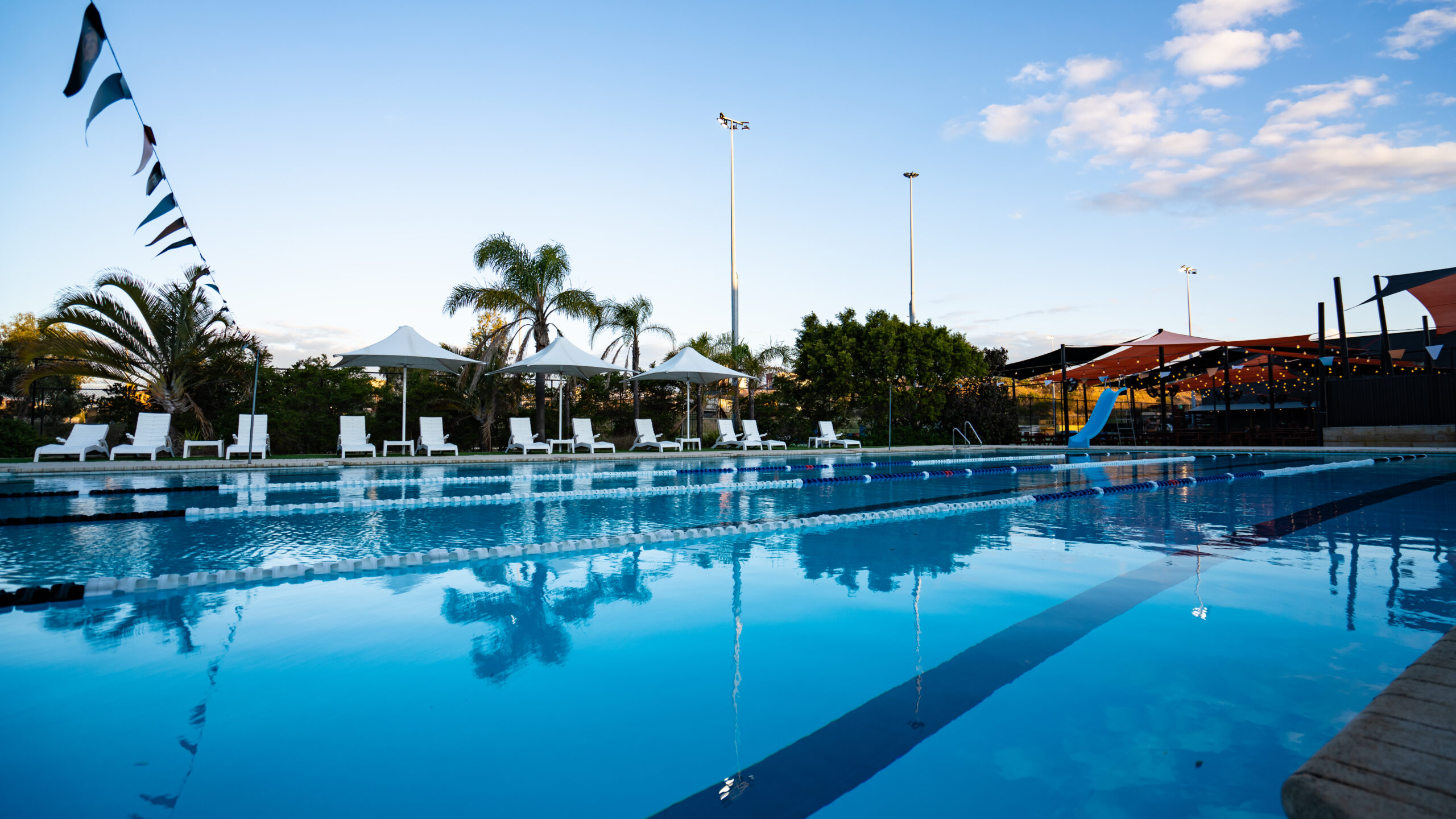 ROAR Active Bibra Lake club outdoor swimming pool