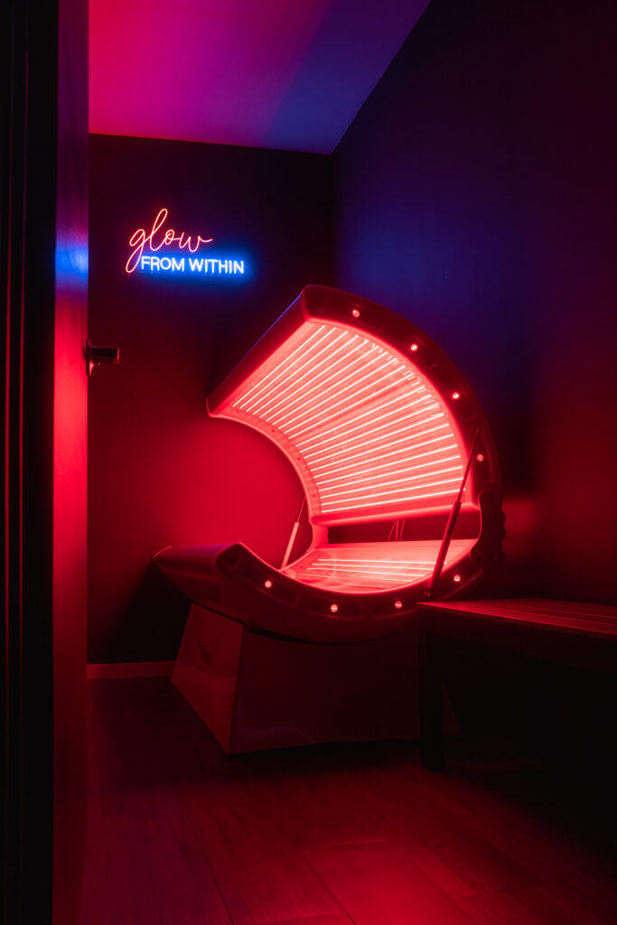 DSC01524 Red Light Therapy Bed 29